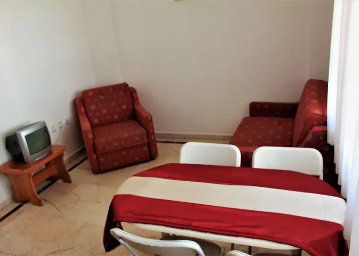 Lejlighedshotel Melita İçmeler