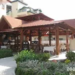 Melita Aparthotel İçmeler