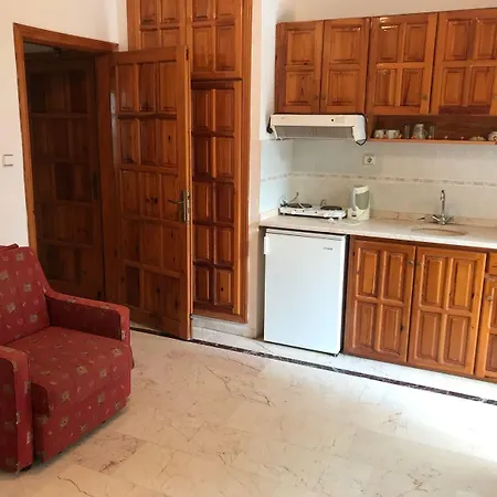 Melita 3*