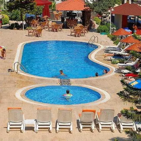 Lägenhetshotell Melita 3*